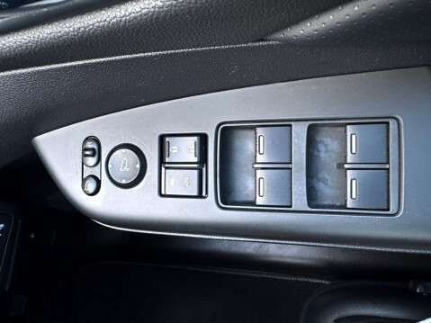 Honda CR-V 2.0 CR-V EX i-VTec 4WD 5dr 29
