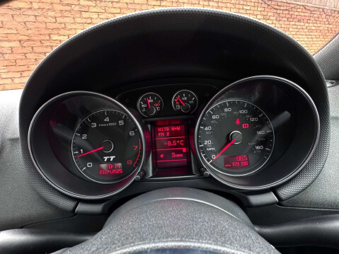 Audi TT 2.0 TT FSI 3dr 28
