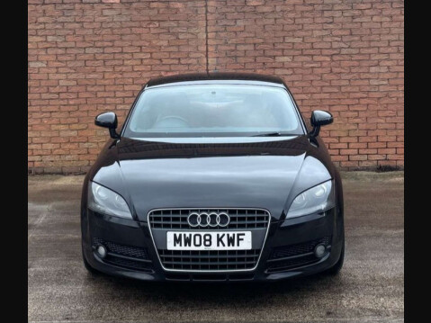 Audi TT 2.0 TT FSI 3dr 6