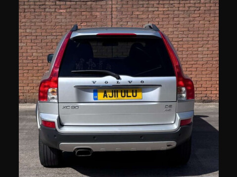 Volvo XC90 2.4 XC90 SE Luxury AWD D5 Auto 4WD 5dr 8