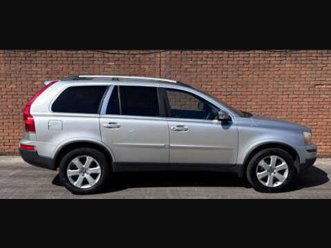 Volvo XC90 2.4 XC90 SE Luxury AWD D5 Auto 4WD 5dr 17