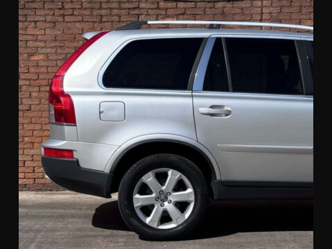 Volvo XC90 2.4 XC90 SE Luxury AWD D5 Auto 4WD 5dr 6