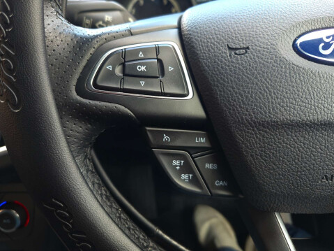 Ford Focus 2.0 Focus ST-3 T 5dr 44