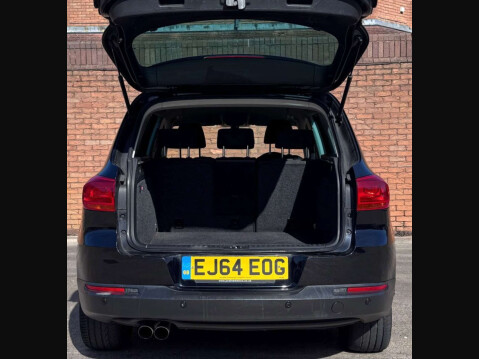 Volkswagen Tiguan 2.0 TDI BlueMotion Tech Match 2WD Euro 5 (s/s) 5dr 21