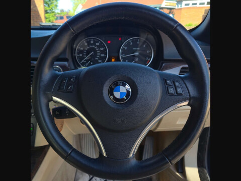 BMW 3 Series 2.0 320I SE 2dr 26