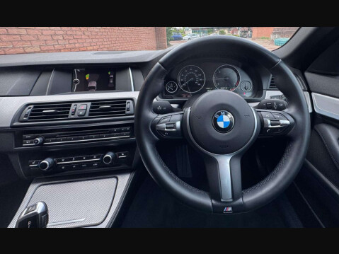 BMW 5 Series 2.0 520d M Sport Auto 5dr 30