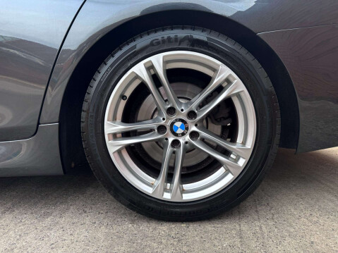 BMW 5 Series 2.0 520d M Sport Auto 5dr 38