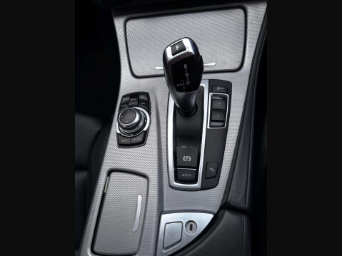BMW 5 Series 2.0 520d M Sport Auto 5dr 43