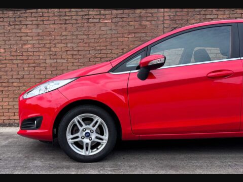 Ford Fiesta 1.2 Fiesta Zetec 5dr 35
