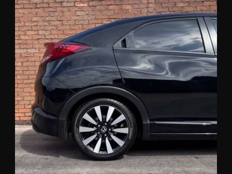 Honda Civic 1.8 Civic i-VTec SE+ 5dr 9