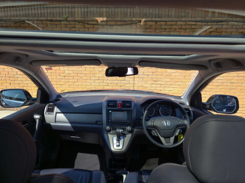 Honda CR-V 2.0 CR-V EX i-VTec Auto 4WD 5dr 27