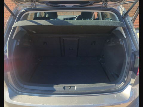Volkswagen Golf 1.6 Golf Match TDI BlueMotion Technology Semi-Auto 5dr 16