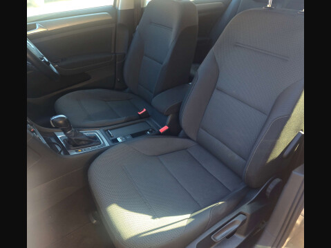 Volkswagen Golf 1.6 Golf Match TDI BlueMotion Technology Semi-Auto 5dr 23