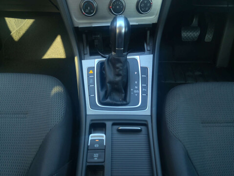 Volkswagen Golf 1.6 Golf Match TDI BlueMotion Technology Semi-Auto 5dr 31