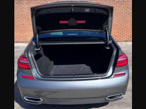 BMW 7 Series 3.0 730D xDrive M Sport Auto 4WD 4dr 20