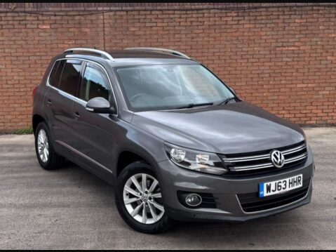 Volkswagen Tiguan 2.0 Tiguan SE TDI BlueMotion Technology 4Motion 4WD 5dr 3