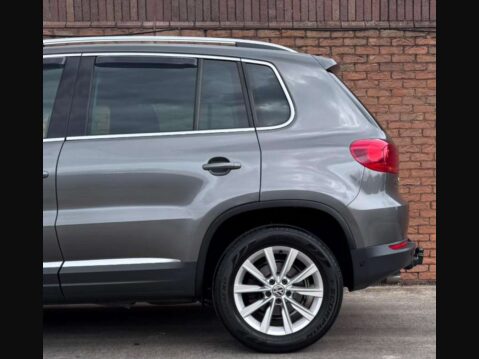 Volkswagen Tiguan 2.0 Tiguan SE TDI BlueMotion Technology 4Motion 4WD 5dr 10