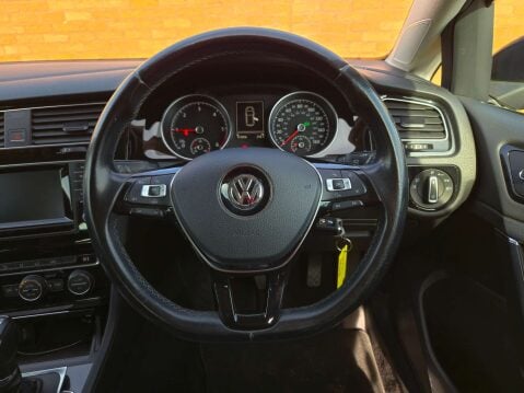 Volkswagen Golf 2.0 Golf GT BlueMotion Technology TDI Semi-Auto 5dr 14