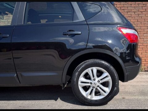 Nissan Qashqai 1.6 Qashqai N-Tec 5dr 12
