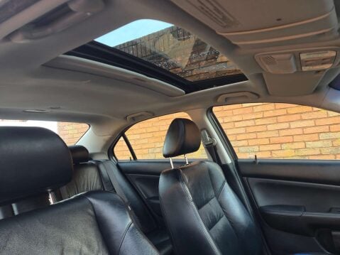Honda Accord 2.0 Accord EX i-VTec Auto 4dr 25