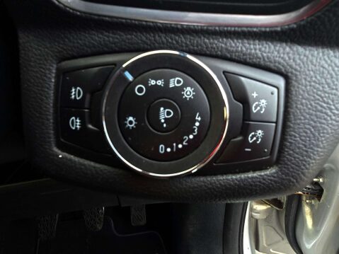 Ford B-Max 1.6 TDCi Titanium Euro 5 5dr 14