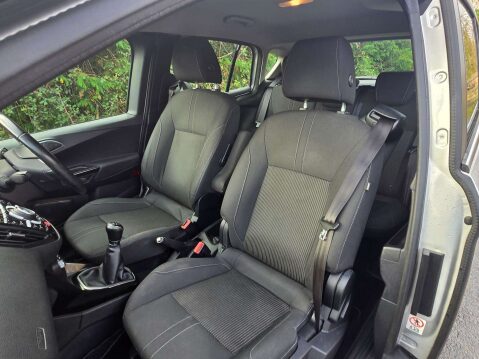 Ford B-Max 1.6 TDCi Titanium Euro 5 5dr 16