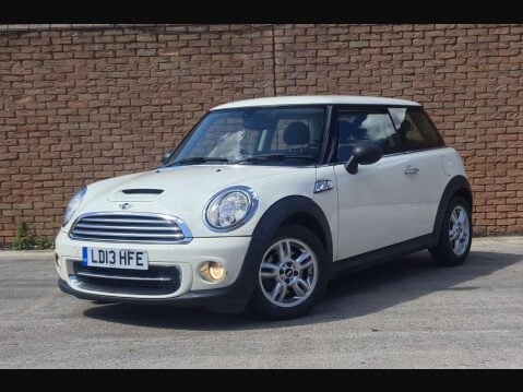 Mini Hatch 1.6 One 3dr 2