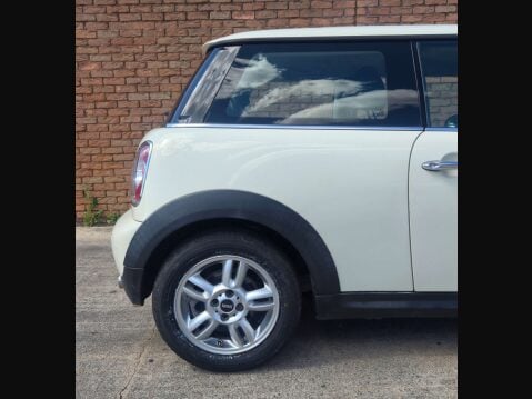 Mini Hatch 1.6 One 3dr 8