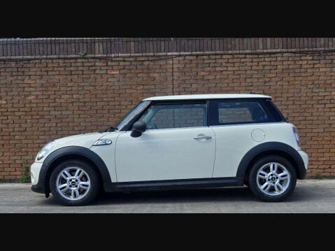 Mini Hatch 1.6 One 3dr 9