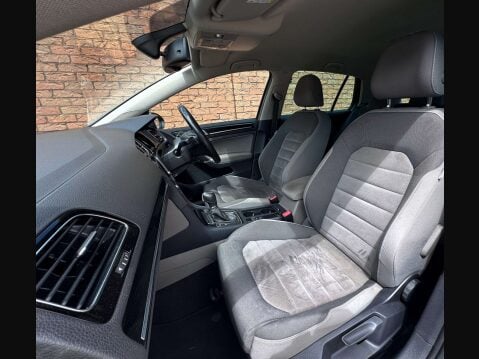 Volkswagen Golf 2.0 Golf GT BlueMotion Technology TDI Semi-Auto 5dr 23