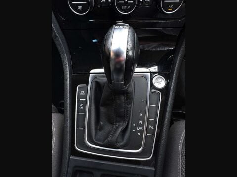 Volkswagen Golf 2.0 Golf GT BlueMotion Technology TDI Semi-Auto 5dr 37