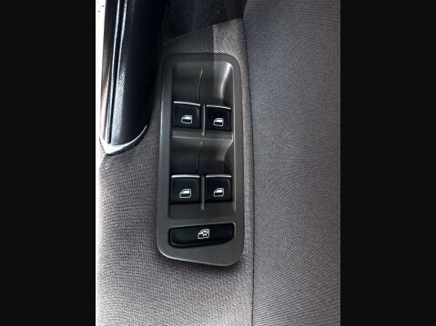 Volkswagen Golf 2.0 Golf GT BlueMotion Technology TDI Semi-Auto 5dr 38