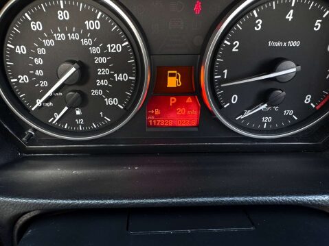 BMW 3 Series 3.0 325i M Sport Auto 2dr 39