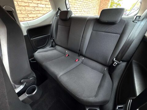 Volkswagen Up 1.0 High Up 3dr 28