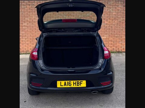 Kia Ceed 1.6 Ceed 2 ISG CRDi 5dr 14