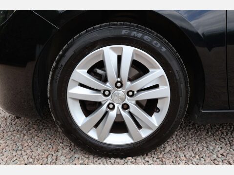 Peugeot 308 1.6 308 Active HDi Blue S/S 5dr 14