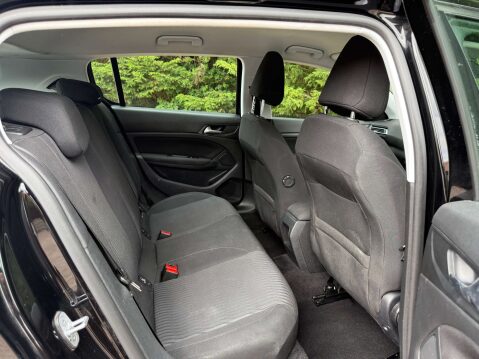 Peugeot 308 1.6 308 Active HDi Blue S/S 5dr 26