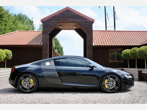 Audi R8 4.2 R8 4.2 Quattro 4WD 2dr 5