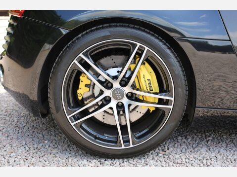 Audi R8 4.2 R8 4.2 Quattro 4WD 2dr 28