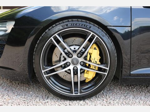 Audi R8 4.2 R8 4.2 Quattro 4WD 2dr 30