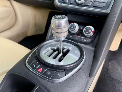 Audi R8 4.2 R8 4.2 Quattro 4WD 2dr 40