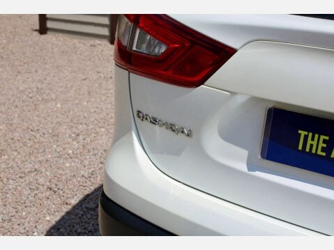 Nissan Qashqai 1.5 Qashqai Acenta Premium dCi 5dr 15
