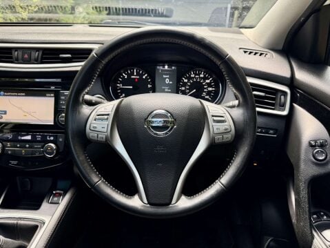 Nissan Qashqai 1.5 Qashqai Acenta Premium dCi 5dr 26