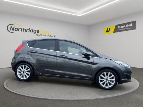 Ford Fiesta 1.0T EcoBoost Titanium Euro 6 (s/s) 5dr 7