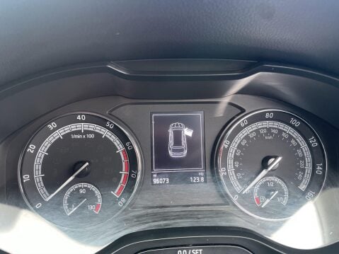 Skoda Karoq 1.5 TSI ACT SE Euro 6 (s/s) 5dr 11