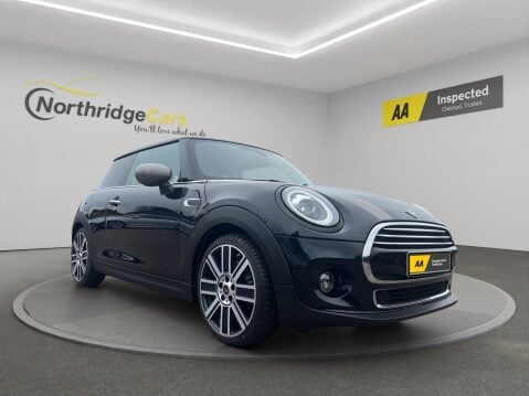 Mini Hatch 1.5 Cooper Exclusive Euro 6 (s/s) 3dr 1