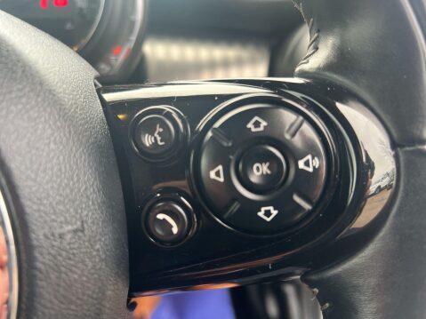 Mini Hatch 1.5 Cooper Exclusive Euro 6 (s/s) 3dr 19
