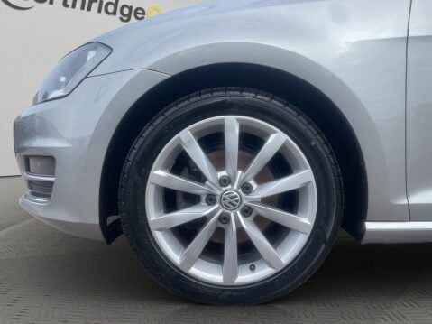 Volkswagen Golf 2.0 TDI BlueMotion Tech GT DSG Euro 5 (s/s) 5dr 17