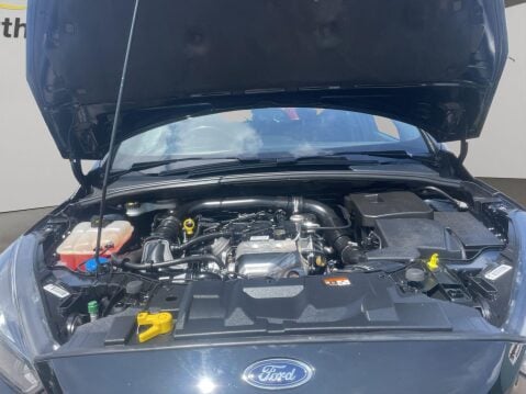 Ford Focus 1.0T EcoBoost ST-Line Euro 6 (s/s) 5dr 19