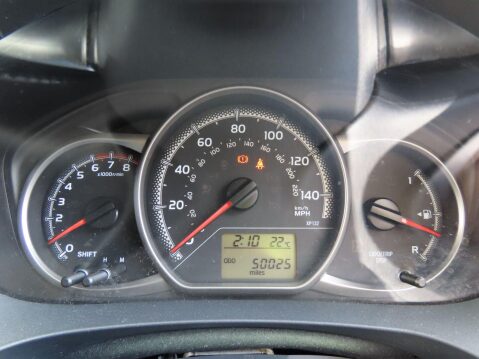 Toyota Yaris 1.33 Dual VVT-i Icon Euro 6 5dr 11